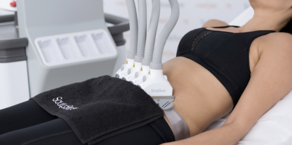 Woman receiving SculpSure® treatment on stomach